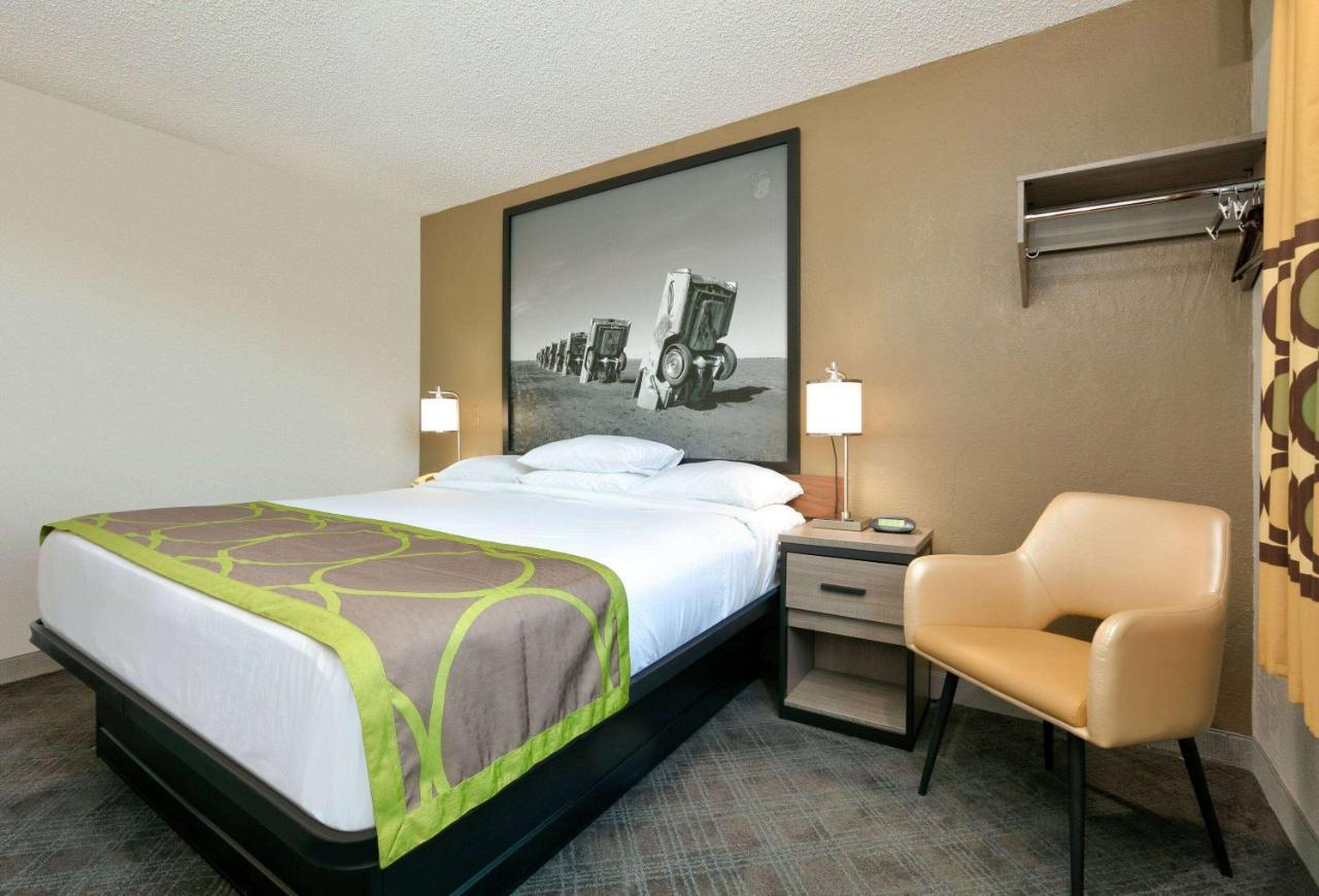 Super 8 By Wyndham Amarillo Exterior foto