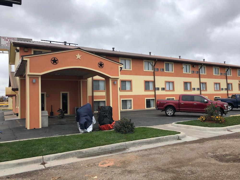 Super 8 By Wyndham Amarillo Exterior foto